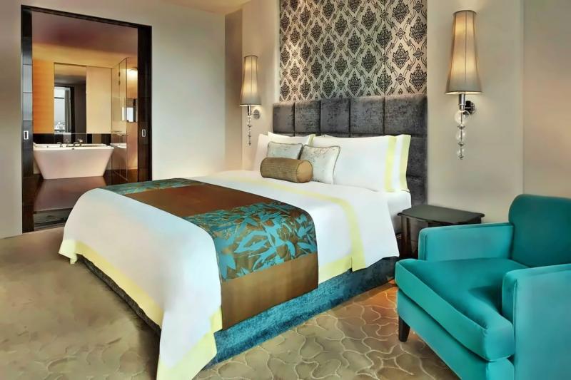 2 Bedroom Empire Suite