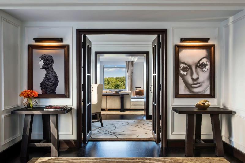 2 Bedroom Royal Suite