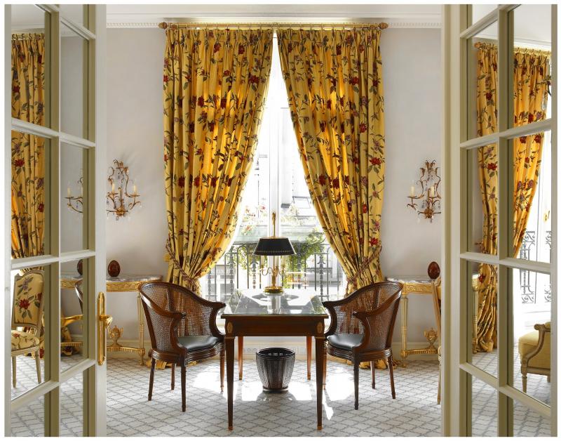 Prestige Elysee Suite