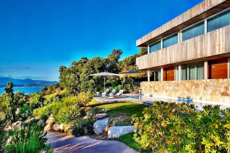 4 Bedroom Pool Villa