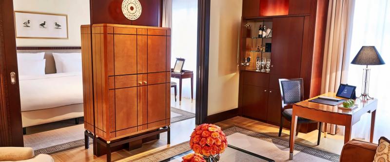 Adlon Executive Suite