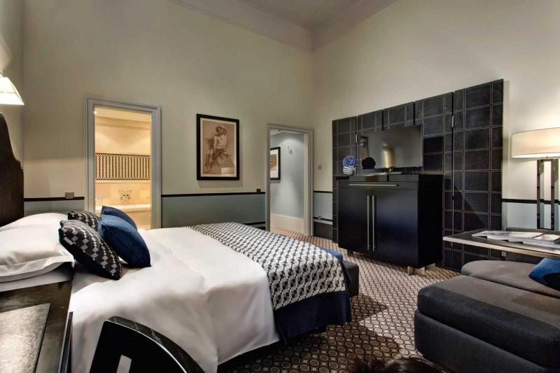 Classic  Courtyard View Room