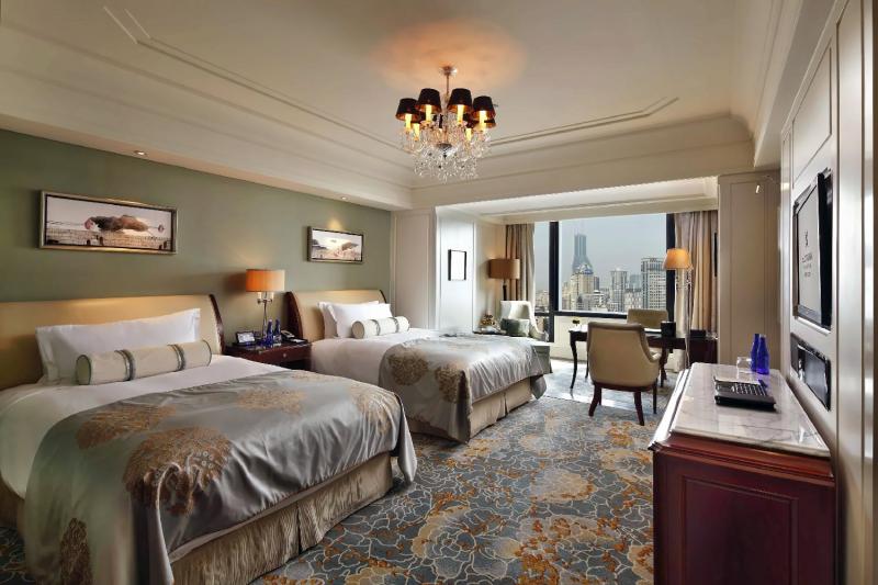 Deluxe City View Room