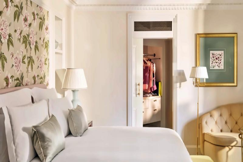 Dorchester Studio Suite