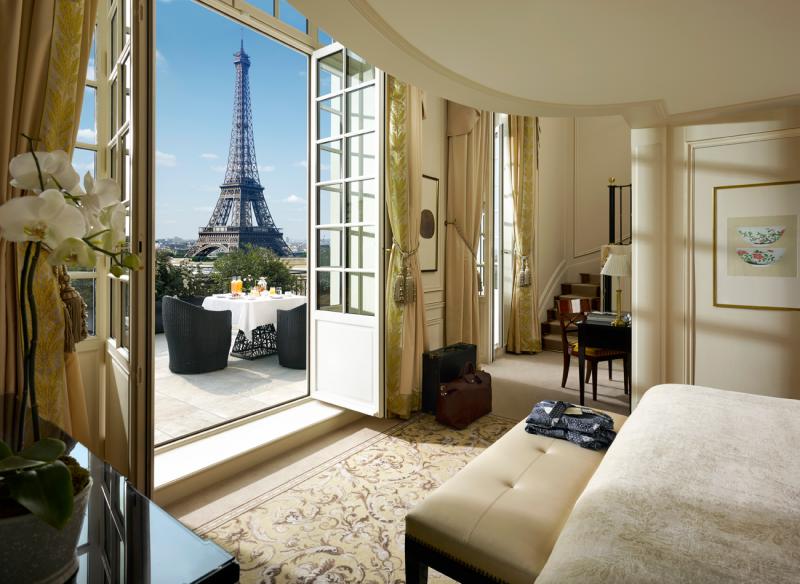Eiffel View Duplex Suite