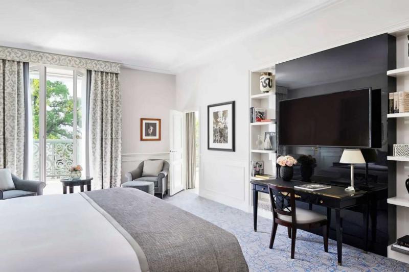 Balcony Junior Suite