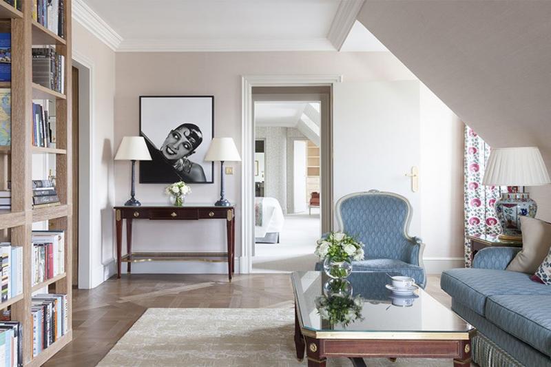 1925 Eiffel Tower View Suite