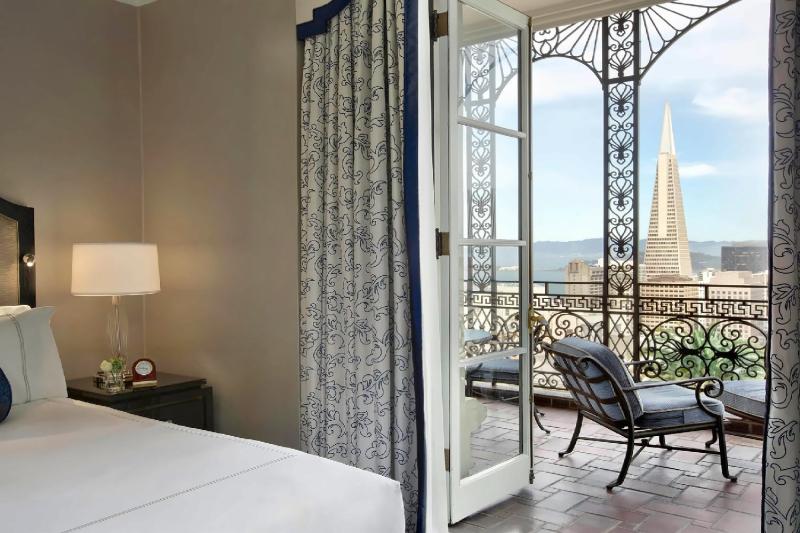 Main Building Balcony Suite