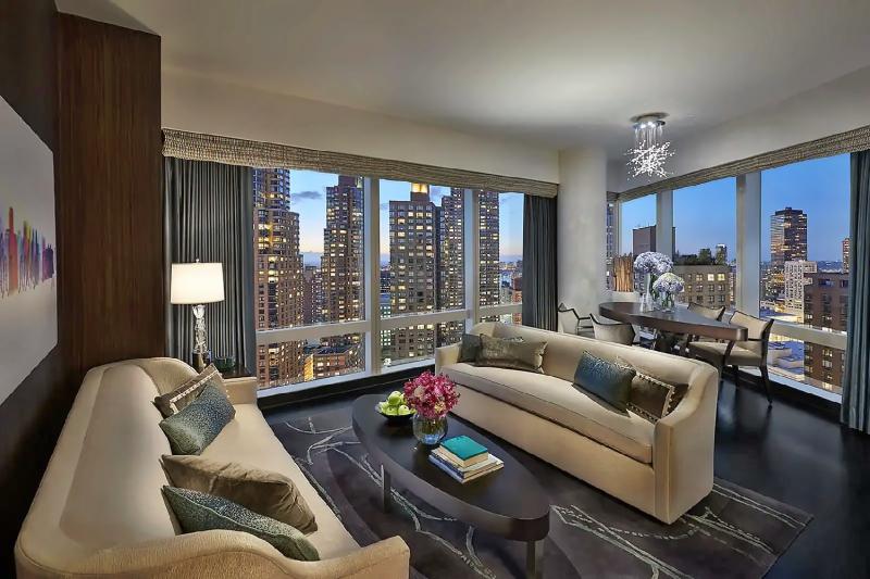 Hudson River View Suite 