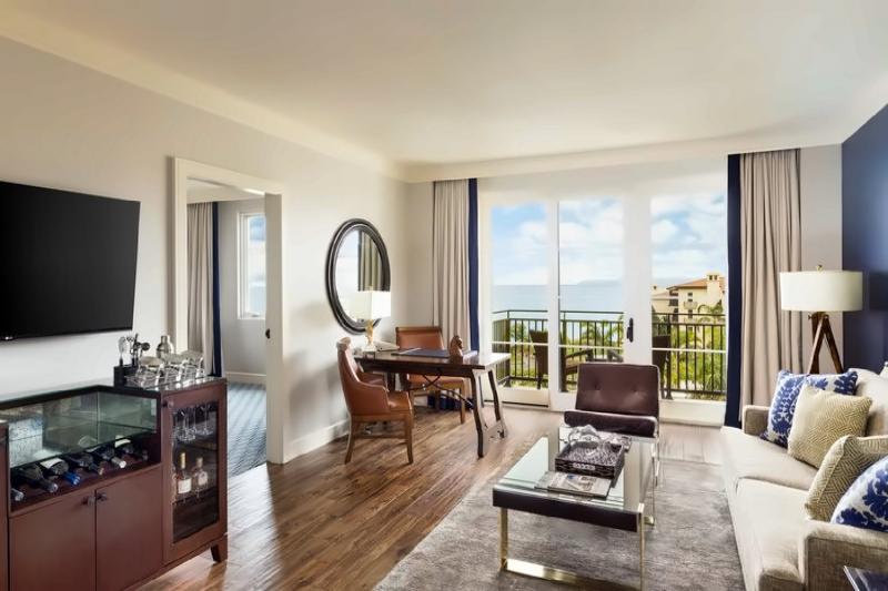 Premier Ocean View Suite
