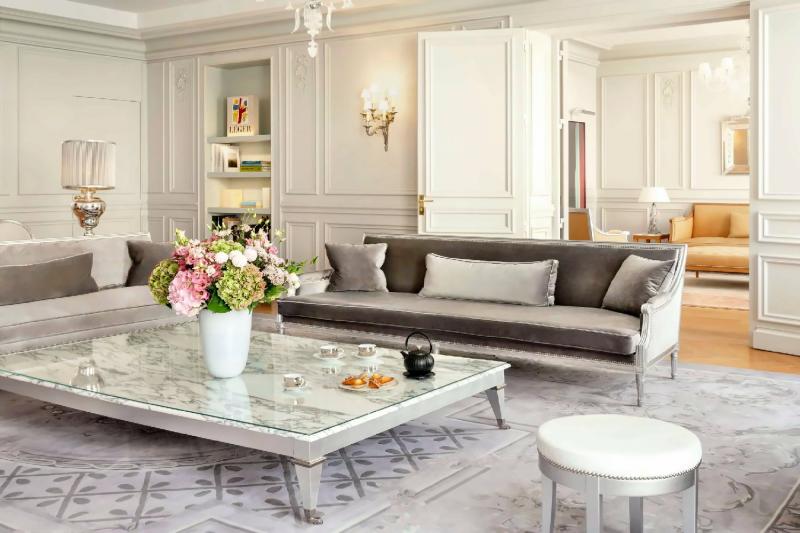 Raffles Presidential Suite