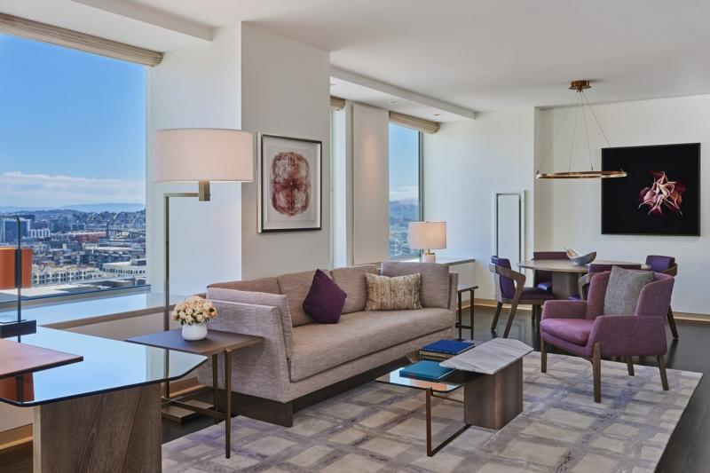 2 Bedroom Connecting Signature Suite