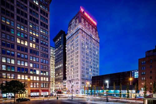 W New York Union Square