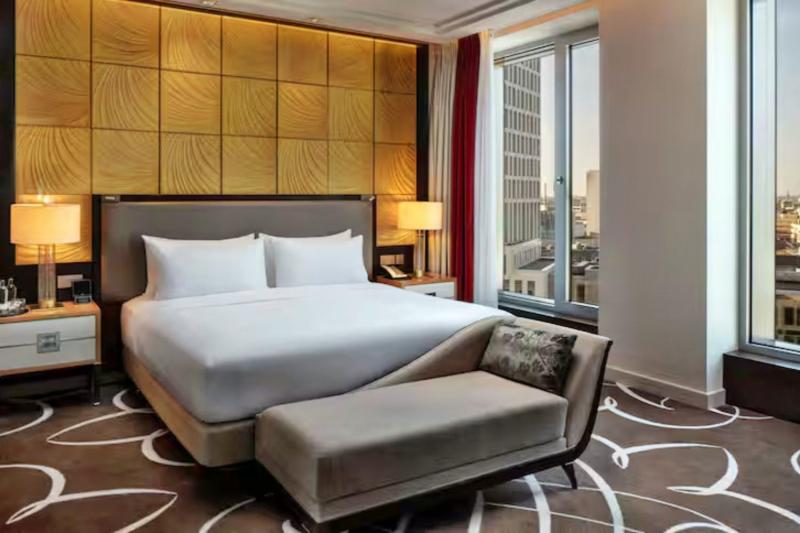 2 Bedroom Corner Suite